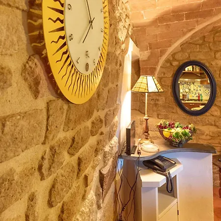 A Casa Di Rache & Bea Appartement Volterra Buitenkant foto